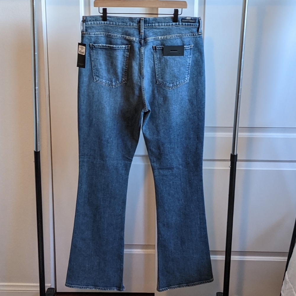 New Citizens of Humanity High Rise Bootcut, Georgia Jeans - Picture 5 of 15